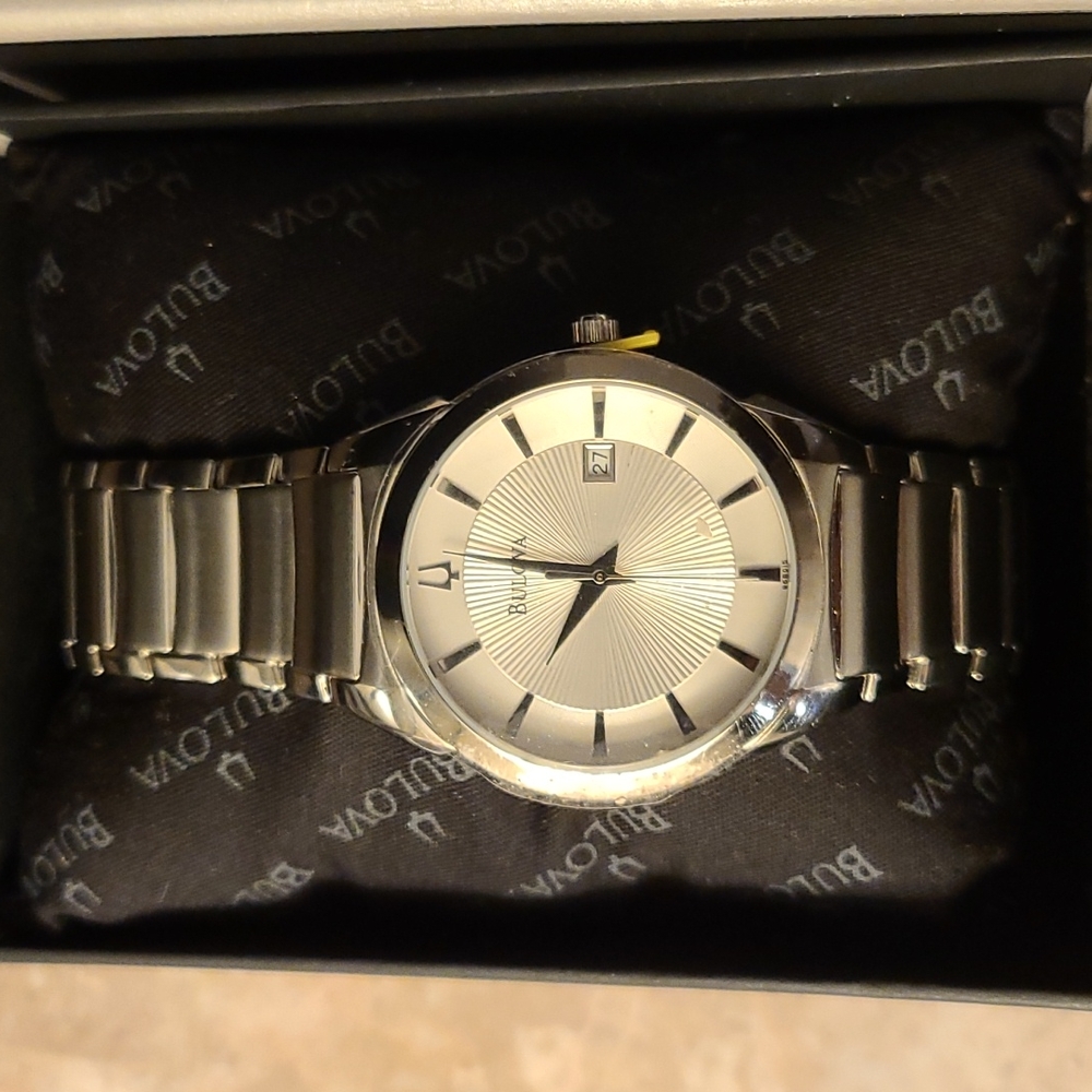 Bulova Men's Quartz Silver-Tone Stainless Steel